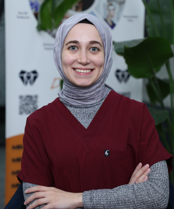 Emine Edis